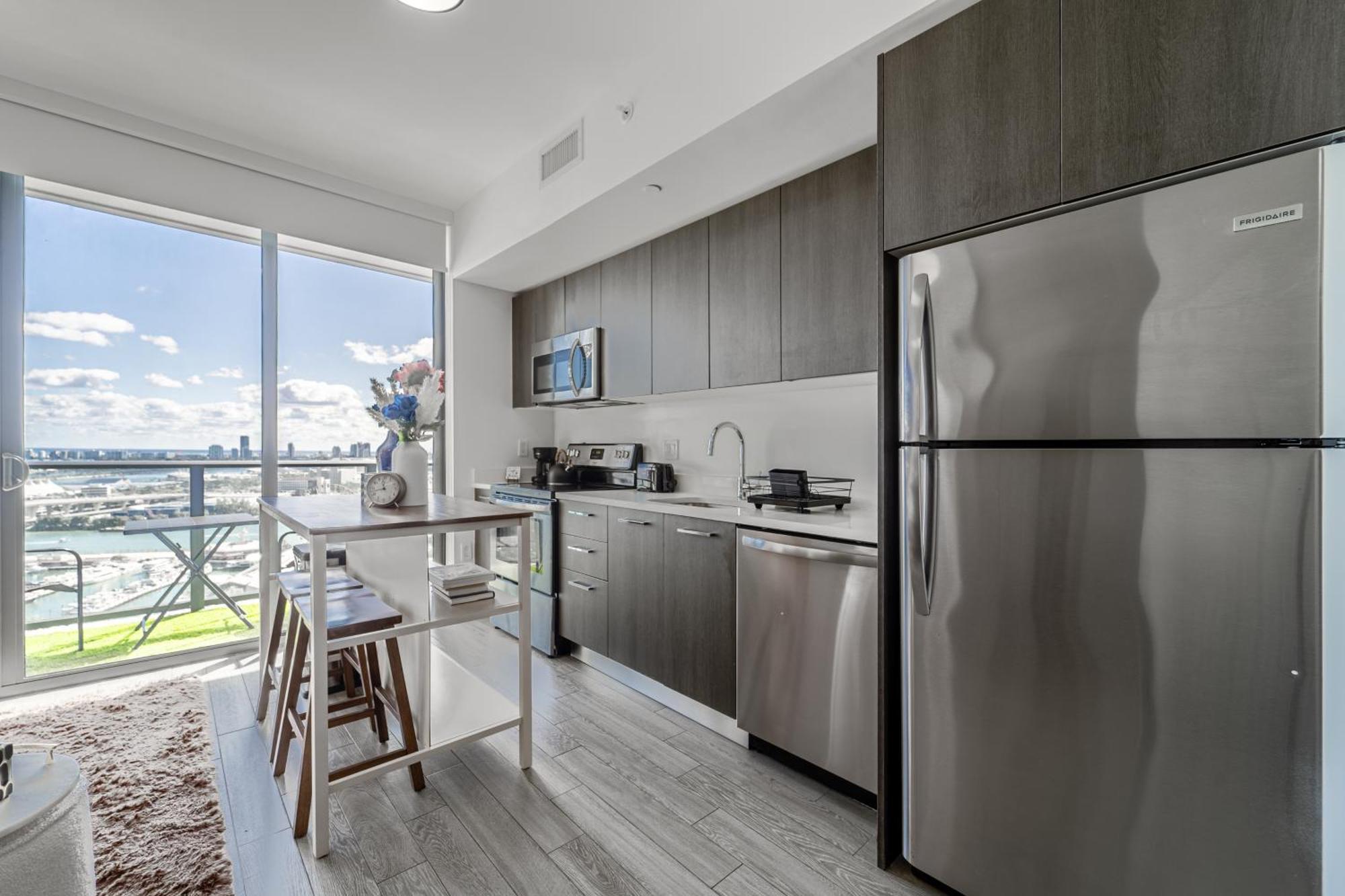 Devereaux Miami Luxury One-Bedroom And Studios エクステリア 写真