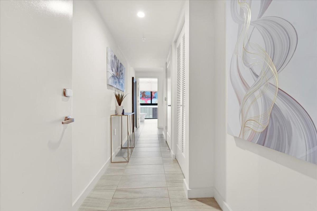 Devereaux Miami Luxury One-Bedroom And Studios エクステリア 写真